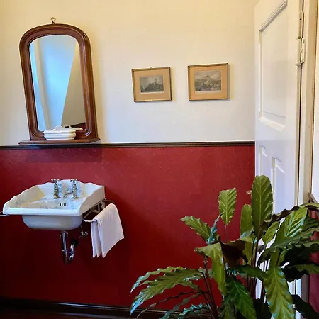 Hartmann Bed & Breakfast